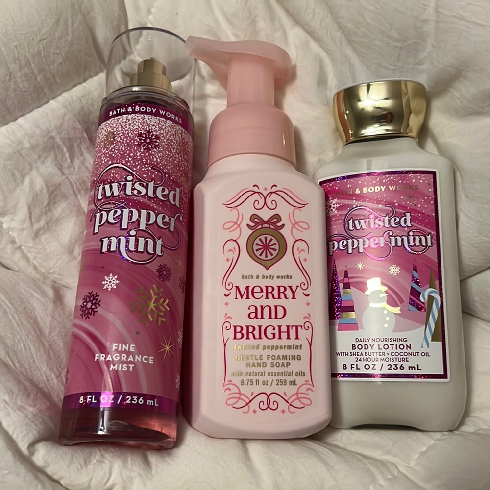 Bath and Body Works NWT Twisted Peppermint Set